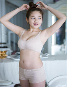 艳姆 在线观看