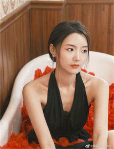 芙蓉女