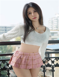 无名英雄·在旧城墙下